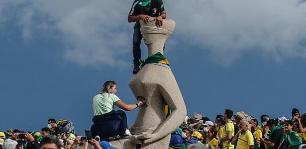 Erro na minuta do golpe ensina por que é ruim faltar aulas de História