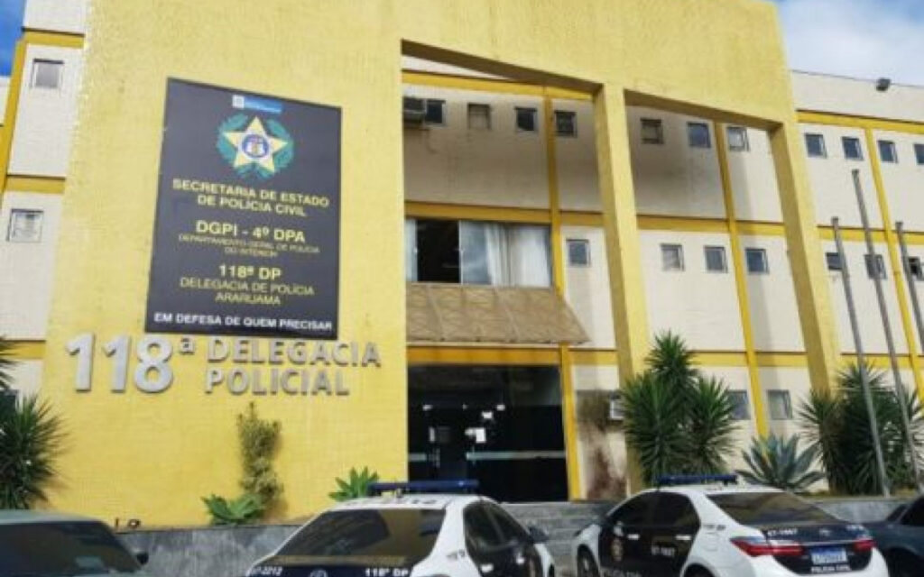 Passageiros são rendidos por criminosos armados em ônibus na Região dos Lagos | Rio de Janeiro