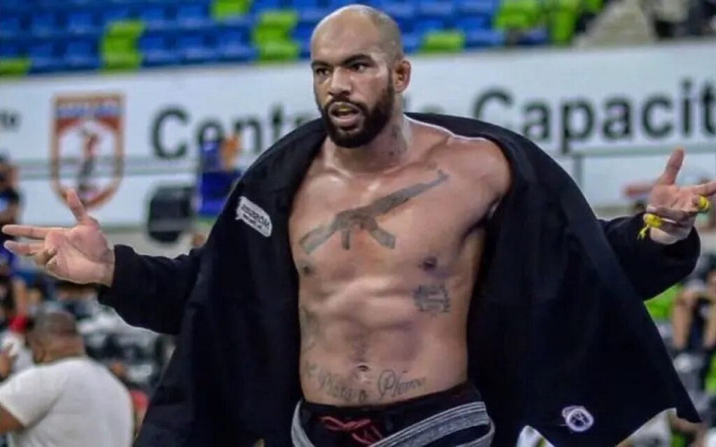 Campeão mundial de Jiu-Jitsu é condenado a 14 anos de prisão por roubo e estupro |