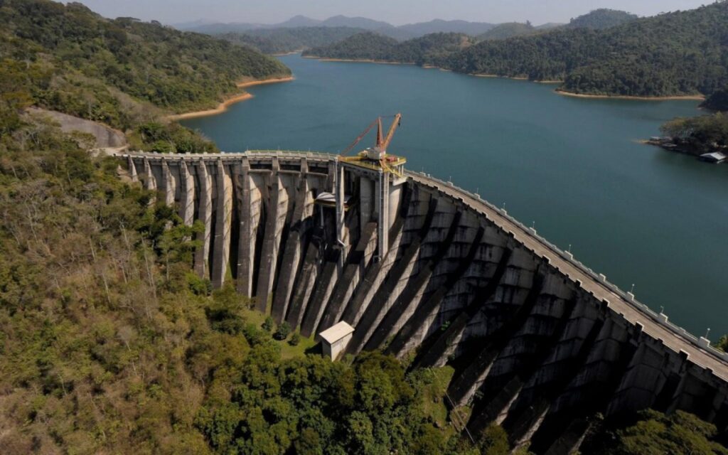 Manutenção deixará bairros das zonas Oeste e Norte sem água | Rio de Janeiro