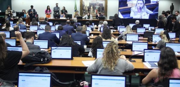 PEC do aborto mostra que parte do Congresso quer matar mulheres