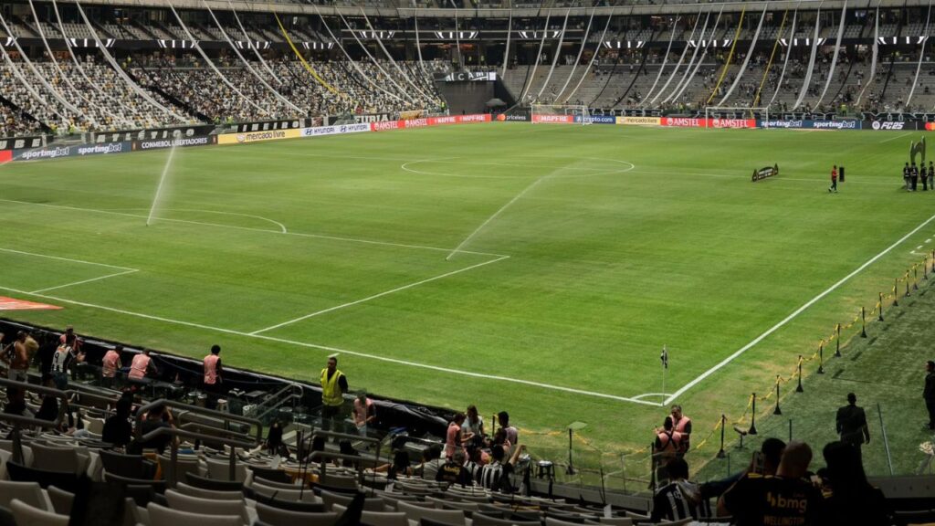 Clube da Série A anuncia que colocará gramado sintético em arena