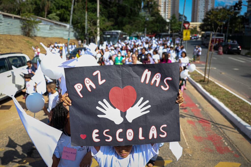 Mães Guardiãs localizam famílias de alunos sem frequência – 19/01/2025 – Mônica Bergamo