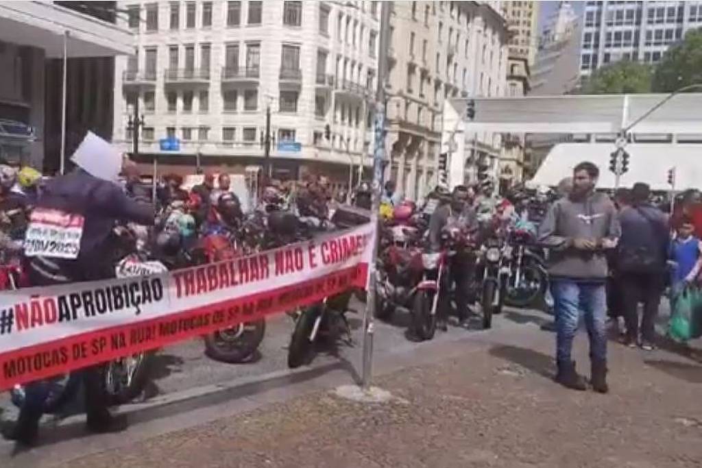 Mototaxistas protestam contra proibição do serviço em SP – 21/01/2025 – Cotidiano