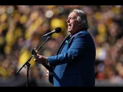 Mike Brady –  Up There Cazaly 2015 AFL Grand Final Hawks v Eagles