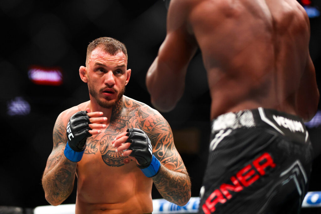 Renato Moicano ganha chance de disputar cinturão do UFC