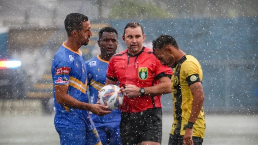 São Joseense x Cascavel é suspenso por chuva