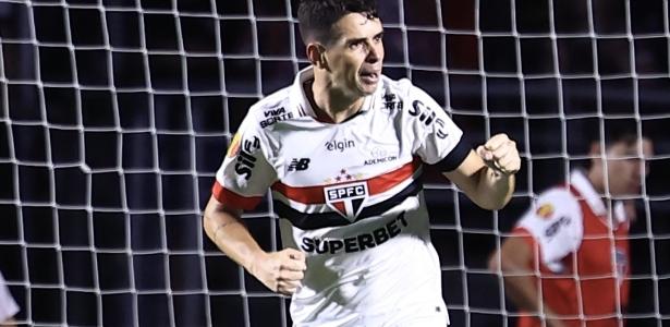 Oscar passou os últimos 8 anos jogando bem, mas ninguém via