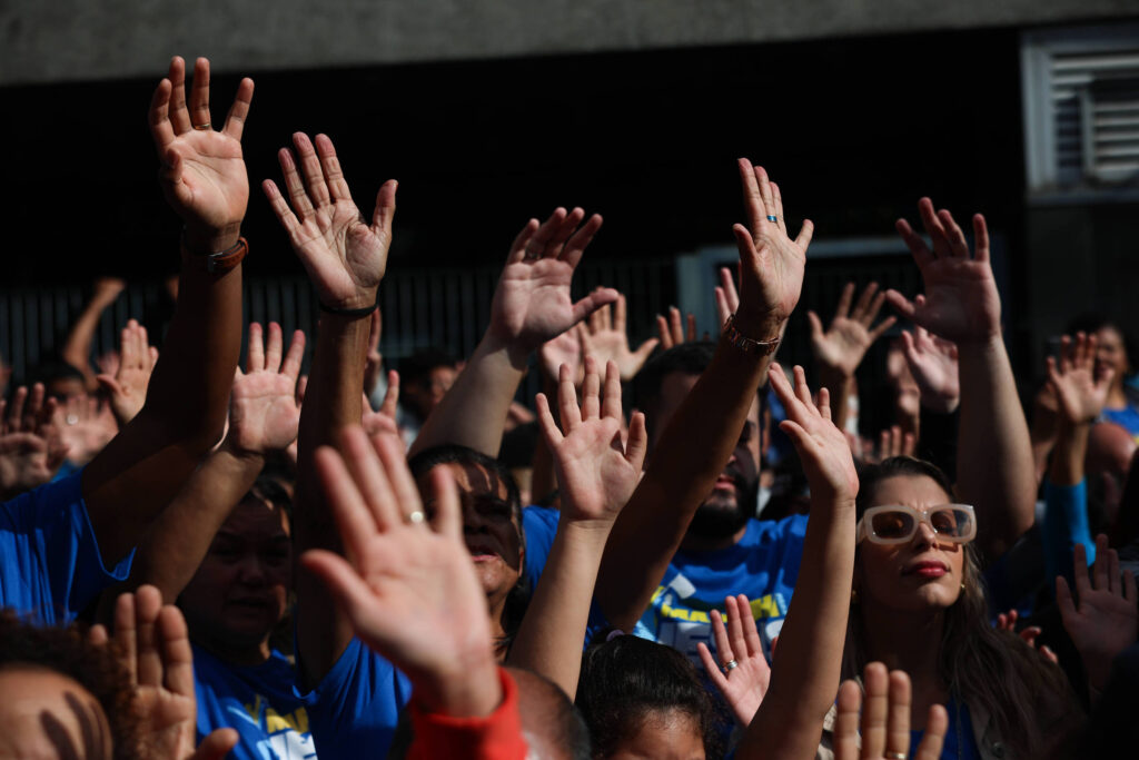 Igreja tornou-se extensão do palanque eleitoral – 21/02/2025 – Deborah Bizarria