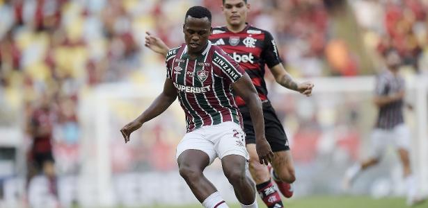 Fluminense para Flamengo e se complica mesmo assim